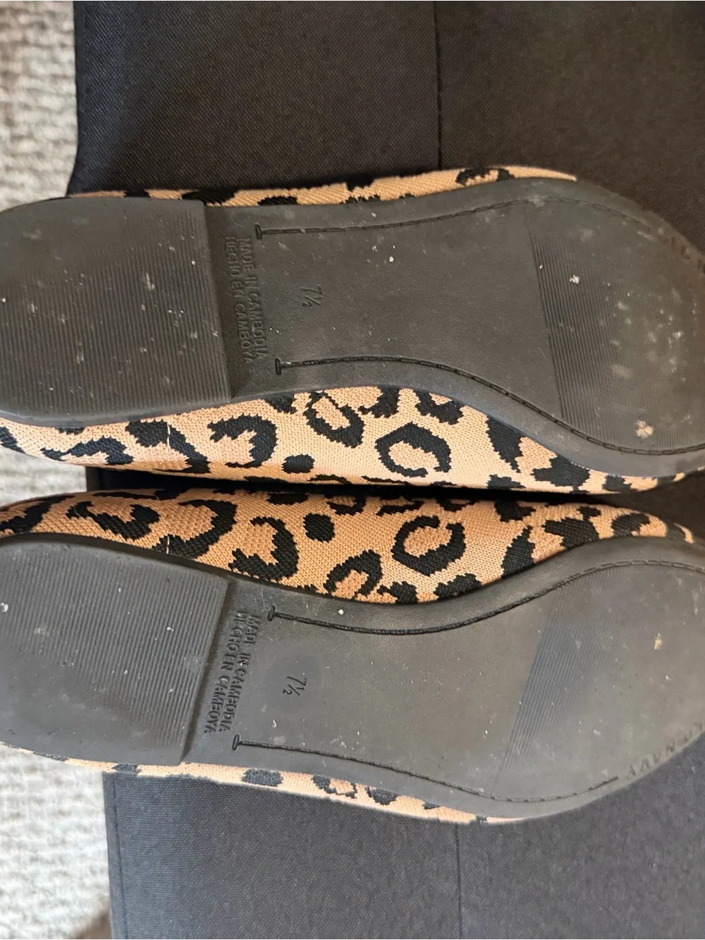 Old Navy Leopard Pointed-Toe Flats - Picture 11 of 15